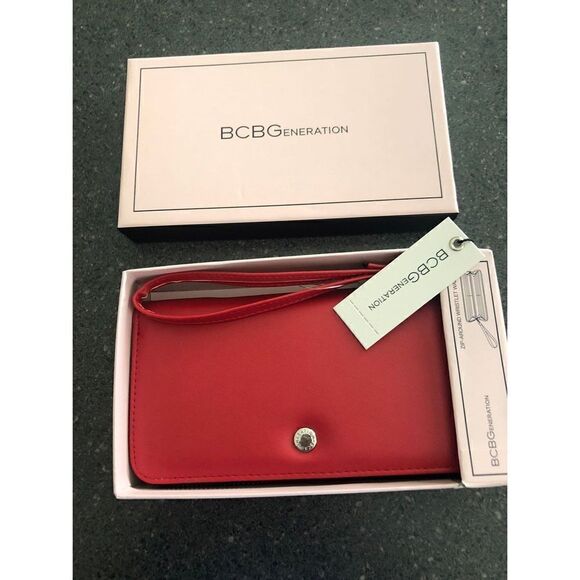 BCBG wristlet wallets for women - Picture 7 of 7